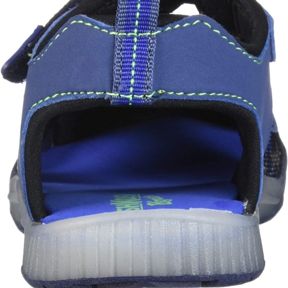 Light-up Sandals - Picture 4 of 7